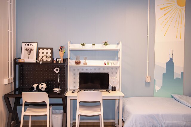 Runway 1331 - Enlight