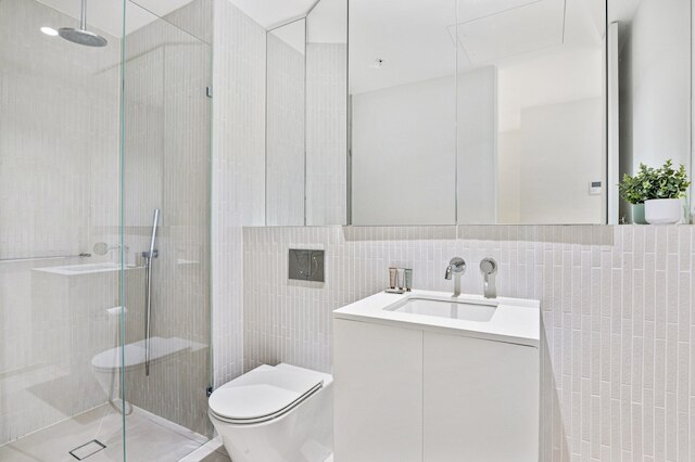 スペーシャス モダン アパートメント ウィズ プール & ジム アクセス