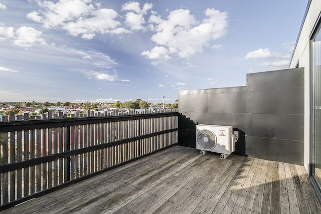 ノースコート 3ベッド タウンハウス ニア カフェズ & ショップス