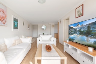 スペーシャス 3ベッド ウィズ アルフレスコダイニング バイ アメニティーズ