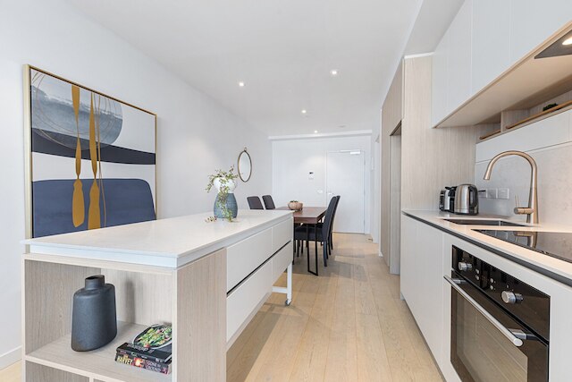 シック 1ベッド ウィズ シティビューズ パーキング ジム & プール