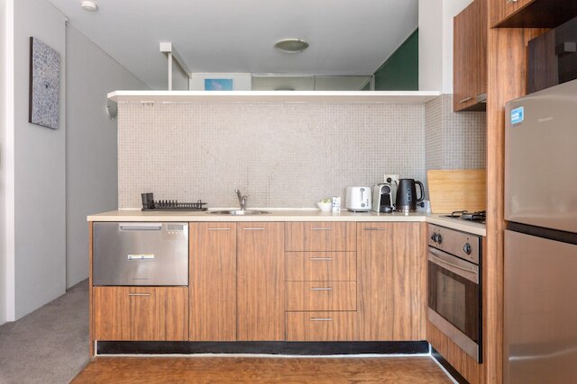 シック インナーシティ 1ベッドルーム ウィズ バルコニー