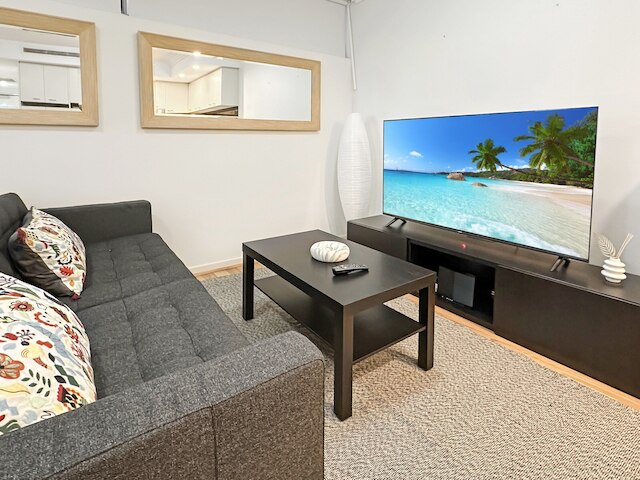 2 ベッド シティ アパートメント ウィズ ジム