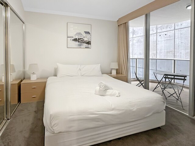 2 ベッド シティ アパートメント ウィズ ジム