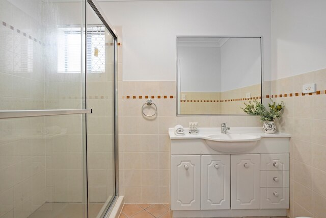 コンフィー 2 ベッドルーム ファミリーアパートメント ウィズ フリーパーキング