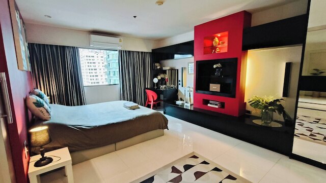 168 Rajdamri Apartment Near Central World