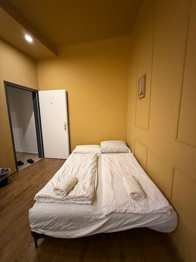 Group Stay 4BR Near Westbahnhof