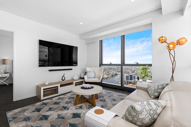 スタニング リバービュー 2ベッド ウィズ プール