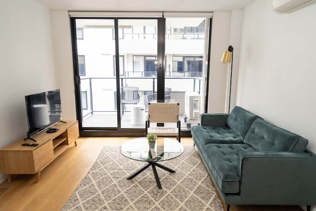 アイディリック 1ベッド ニア ポピュラー ショッピング ストリーツ