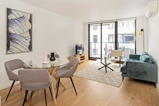 アイディリック 1ベッド ニア ポピュラー ショッピング ストリーツ