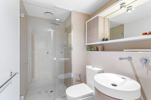 エクレクティック 1ベッド アパートメント ウィズ プール アンド ジム