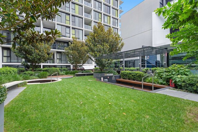 エクレクティック 1ベッド アパートメント ウィズ プール アンド ジム