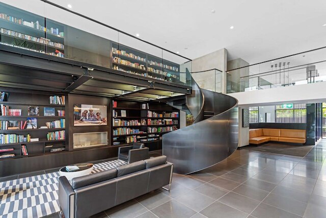 エクレクティック 1ベッド アパートメント ウィズ プール アンド ジム