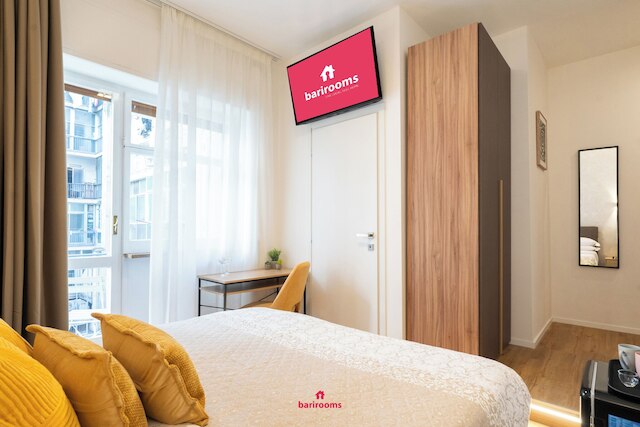 バリルームズ - ディストリクト 198