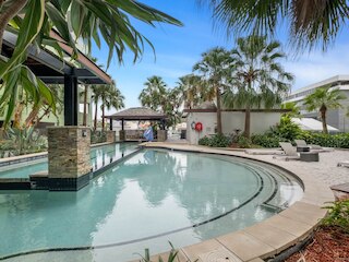 サニー 2ベッド イン バレー ウィズ プレミアム アメニティーズ