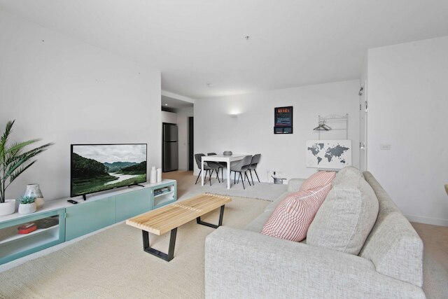 モダン 1ベッド シティ アパートメント ウィズ プール アンド ジム