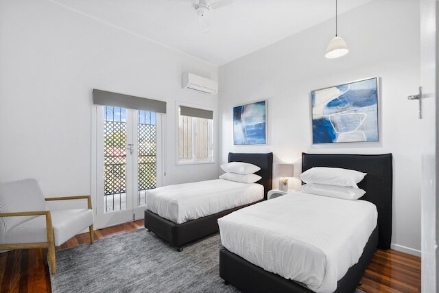 ブライト 3ベッド ウィズ ガーデン バイ バンクスストリート リザーブ