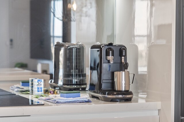 スタイリッシュ ブリスベン シティ ステイ ウィズ バーベキュー, プール & ジム