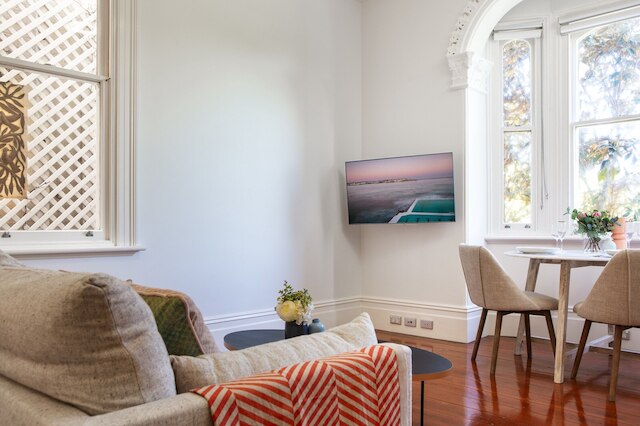 レイブンスコートズ スタジオアパートメント クローズ トゥ エブリシング