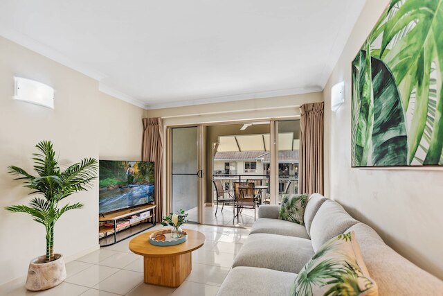 ケアンズ 2 ベッドルーム パームズ ステイ トップ フロア プールビュー