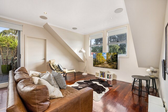 スタニング 2 ベッド ユニット ウィズ BBQ パティオ ニア ダイニング