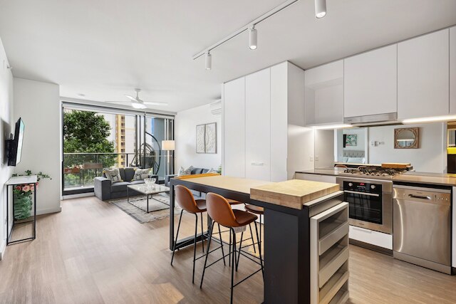 コージー 2ベッド ウィズ プール, BBQエリア アンド セキュア パーキング