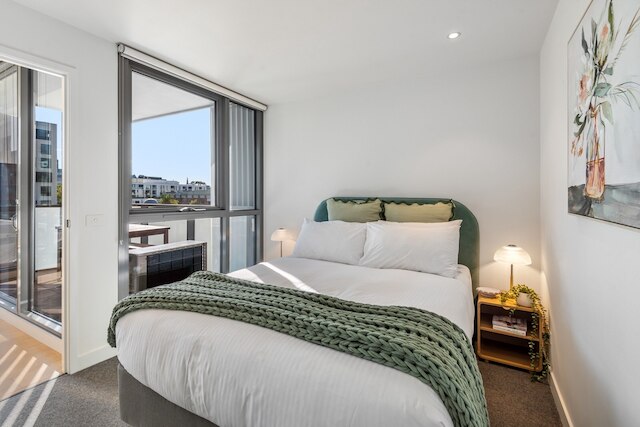 コリングウッド クール 2ベッド, バルコニー, ジム, ルーフトップ