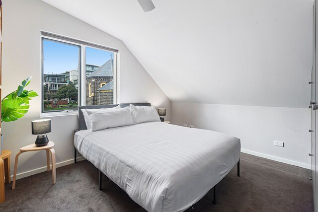 コンビニエント ベイサイド リビング アット ザ エッジ オブ ザ シティ