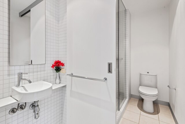 セントラル 1ベッド アパートメント ウィズ セキュア パーキング