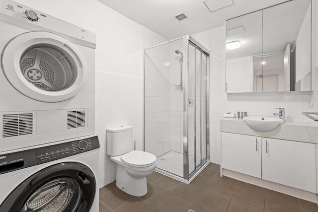 コージー 1 ベッド ウィズ バルコニー イン トレンディ セント キルダ