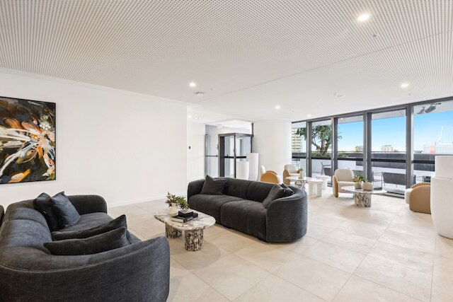 ブリスベン 1ベッドルーム ウィズ プール, スパ, サウナ and バルコニー