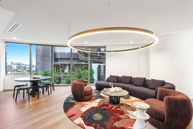 ブリスベン 1ベッドルーム ウィズ プール, スパ, サウナ and バルコニー