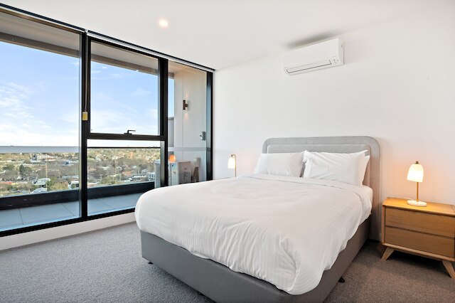 スタイリッシュ シティビュー アパートメント ウィズ アメニティーズ