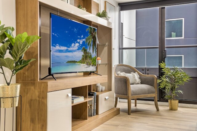 エグゼクティブ ユニット ウィズ プール アンド ジム ニア リバーフロント