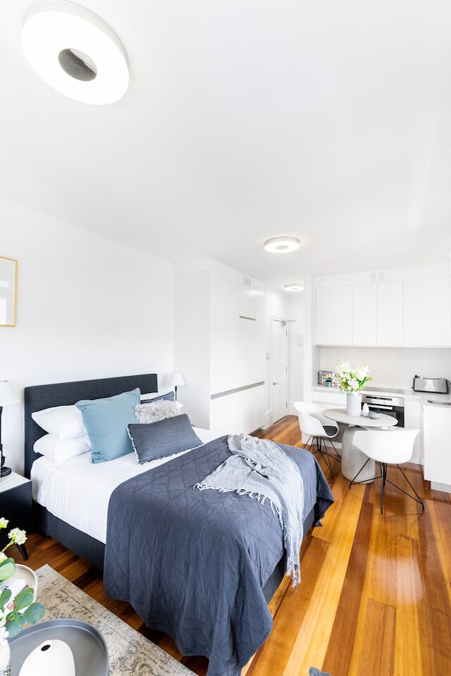 パーフェクト ロケーテッド スタジオ アパートメント