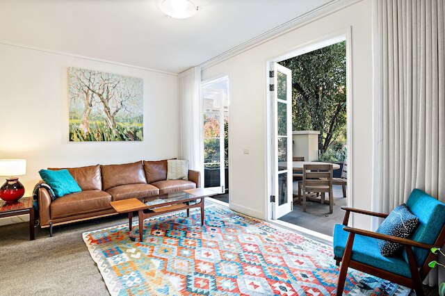 モダン イースト メルボルン 2ベッド アパートメント ウィズ パーキング