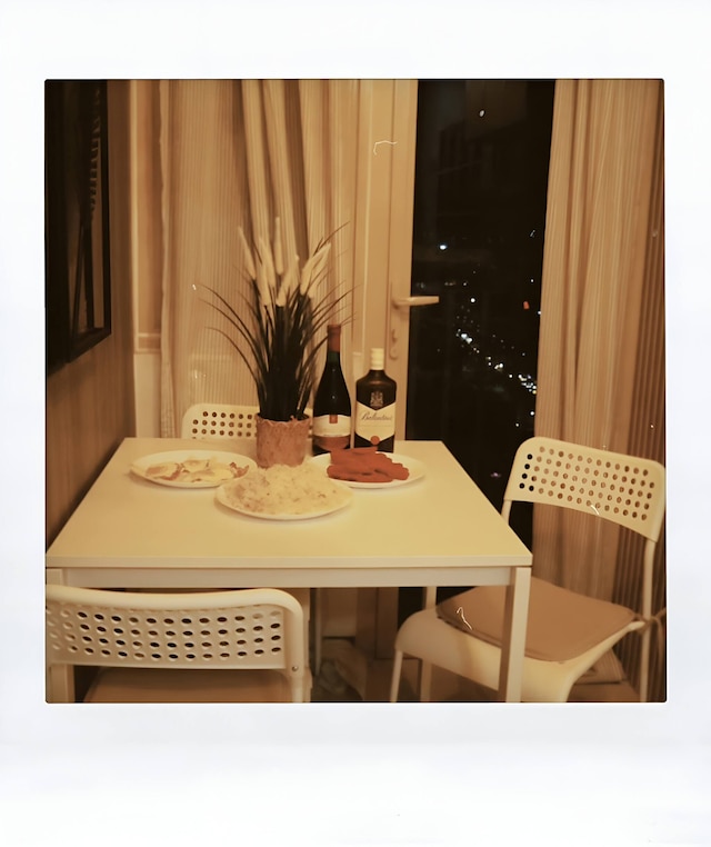 ラグジュアリー ベイ コンド ニア MOA ウィズ バルコニー フリー WiFi