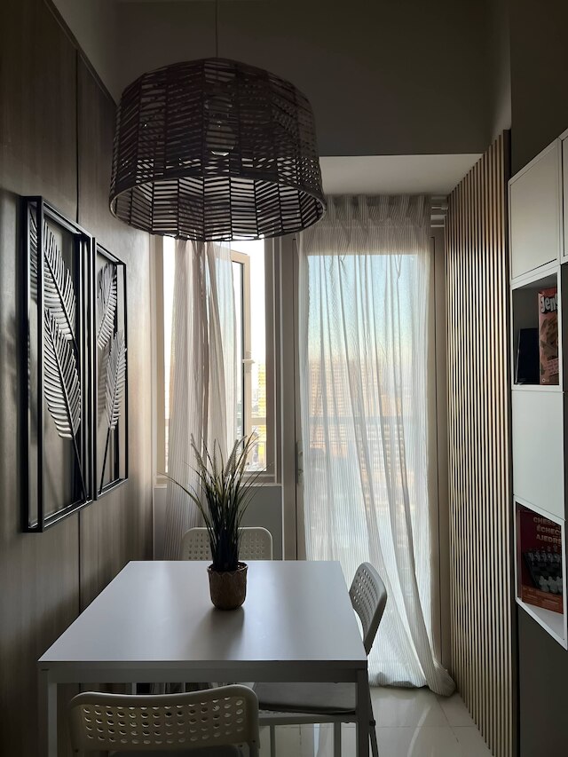 ラグジュアリー ベイ コンド ニア MOA ウィズ バルコニー フリー WiFi