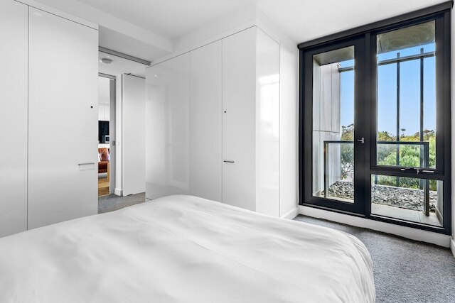 プリスティン 1 ベッド アパートメント ニア ローカル カフェズ