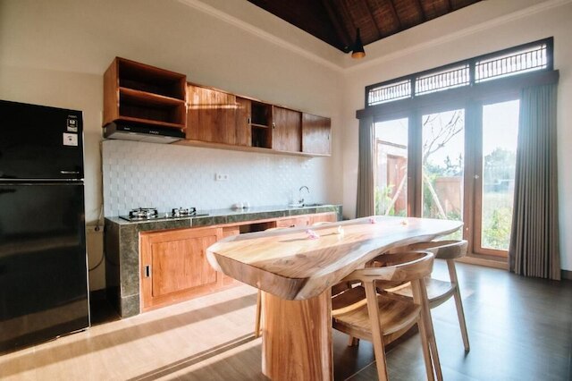 ヴィラ ケルタ ウブド