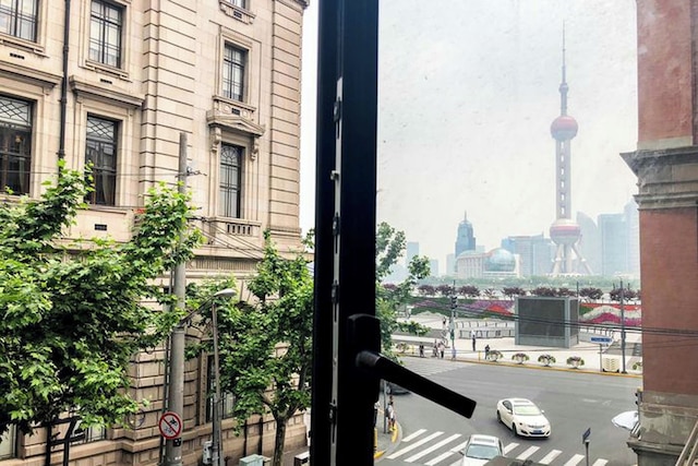 Shanghai Bund City Union Apartment