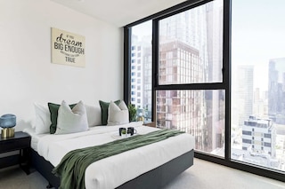 Pet-friendly Stylish 2BR Apt, Panoramic City Views