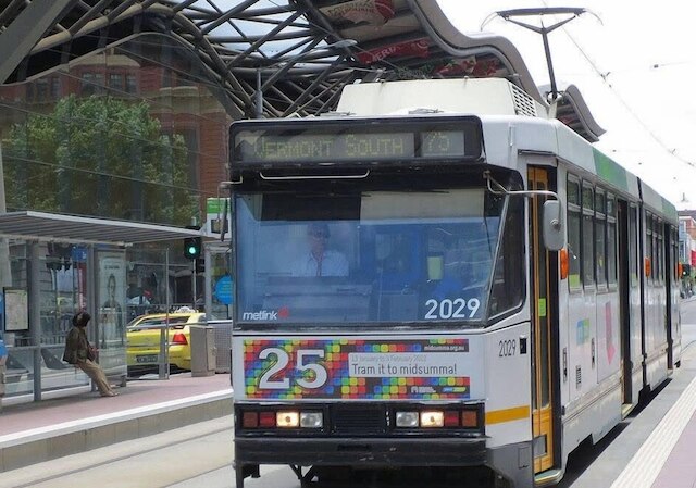 A Modern CBD Apt Right Next to Southern Cross