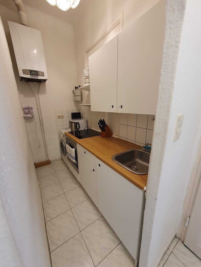 Modern 2BR Apt Downtown Long Stay