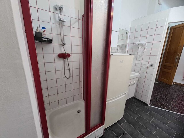 Chic 2BR Apt Downtown Long Stay