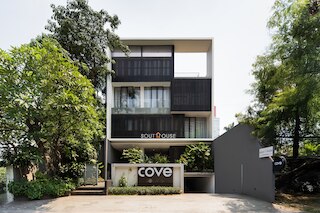 Cove Southouse Residence