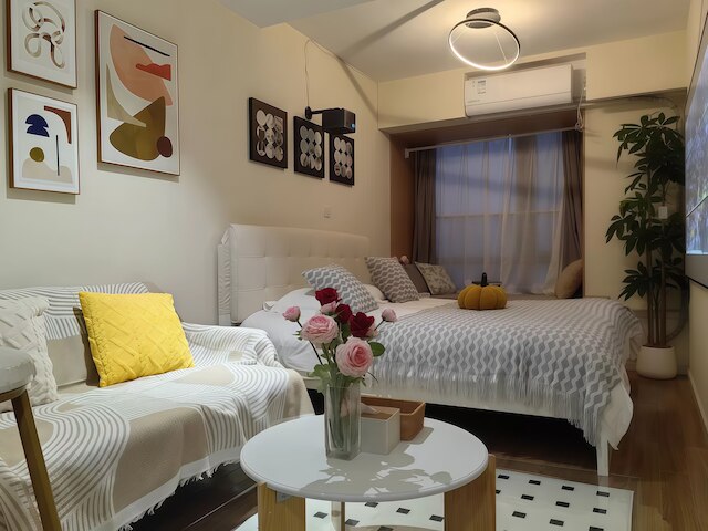 Shanghai Hills & Chiya BoutiqueApartment