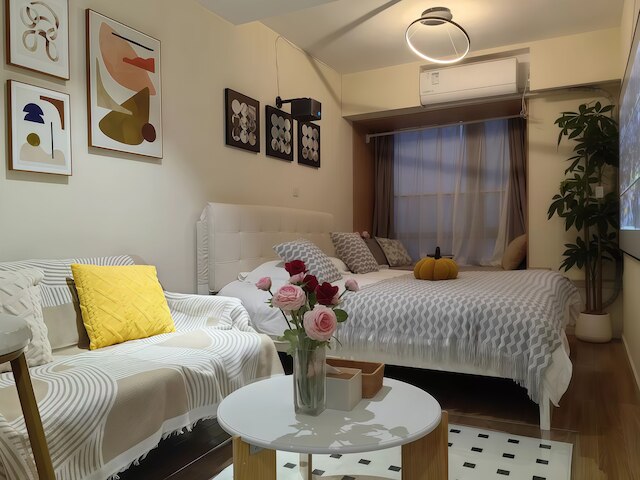 Shanghai Hills & Chiya BoutiqueApartment