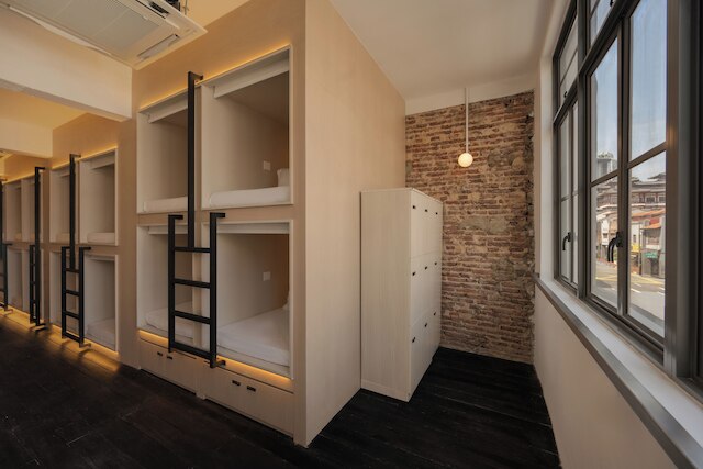BEAT.1932 Hostel at Chinatown