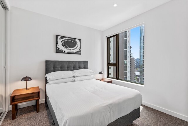 2 ベッド インナーシティ パッド ウィズ プール